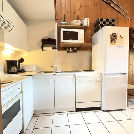 Duplex Avec Parking Et Equipements Bebe - Fr-1-505-64